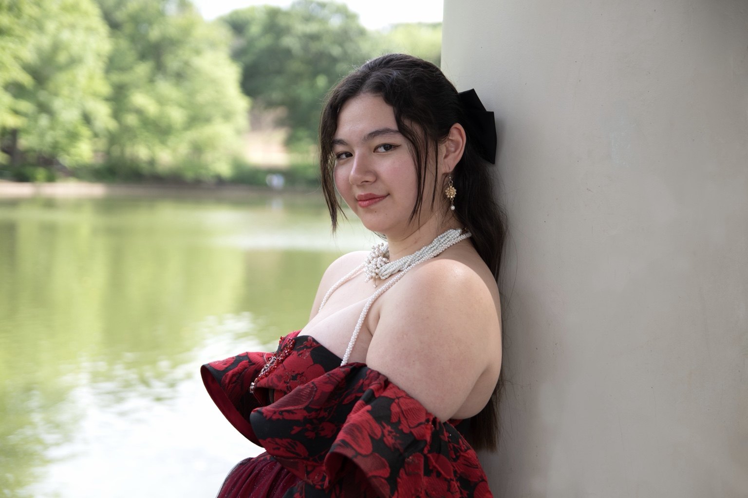 Red Dress Portrait Session photo 1