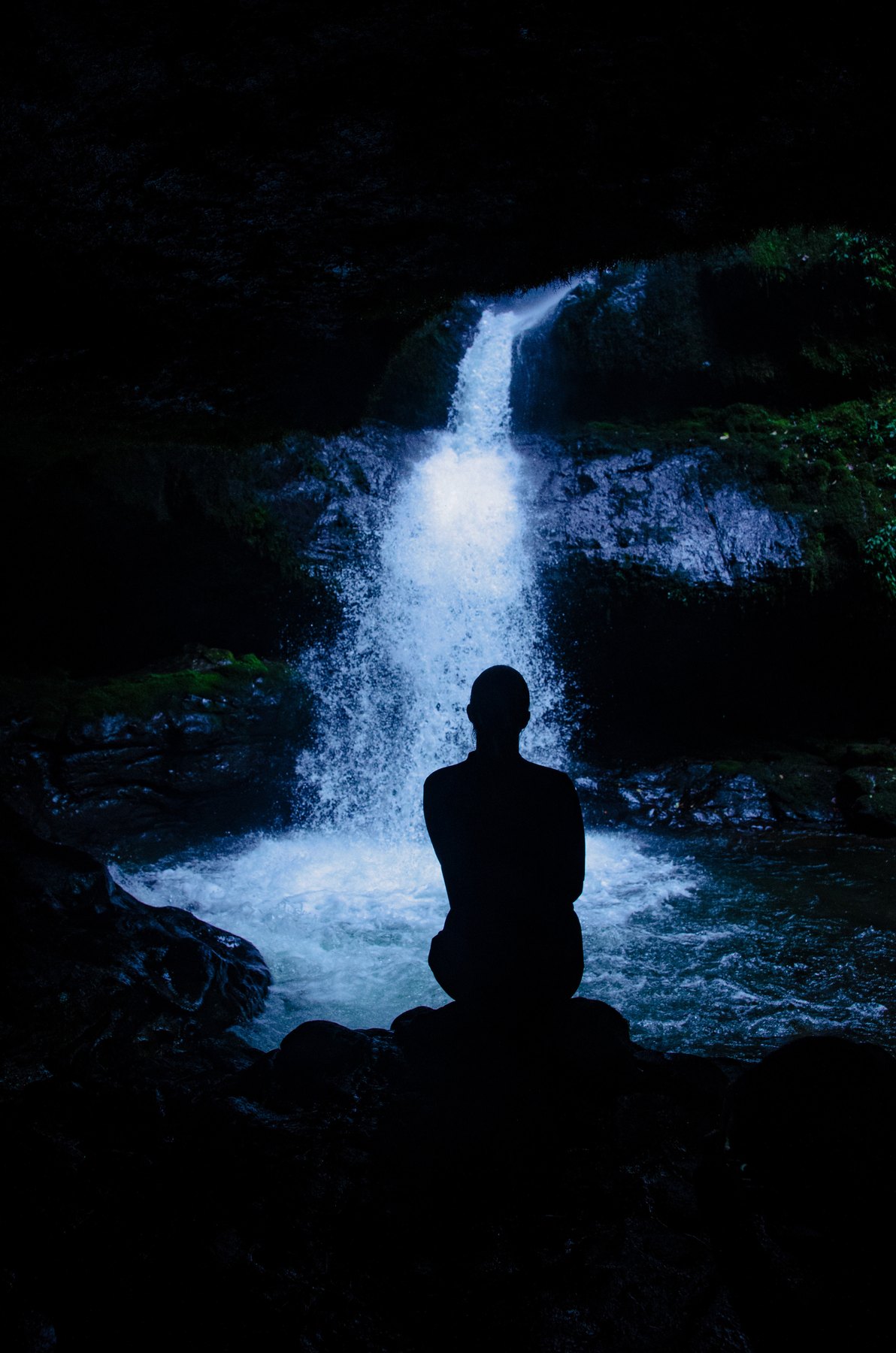 Waterfall Portrait Session photo 2
