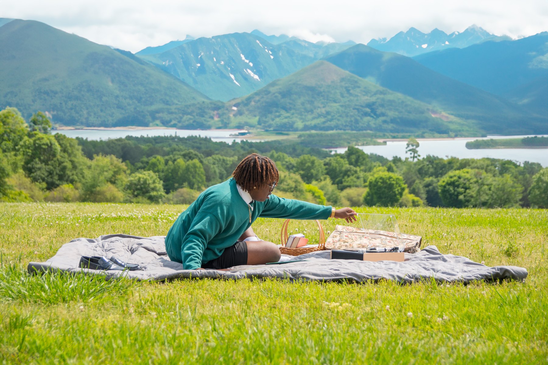 Mountain Graduation Session photo 3